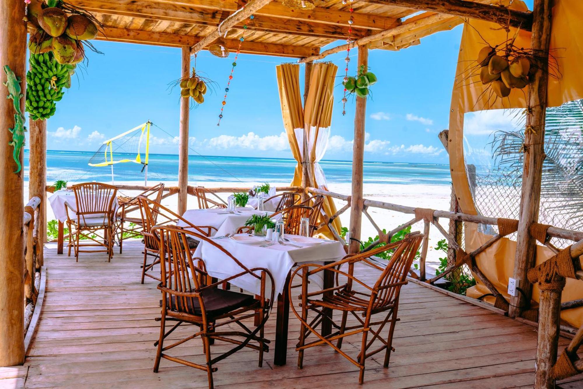 פוואני מצ'אנגני La Perla Beach Resort, Zanzibar - Your Beachfront Private Haven מראה חיצוני תמונה