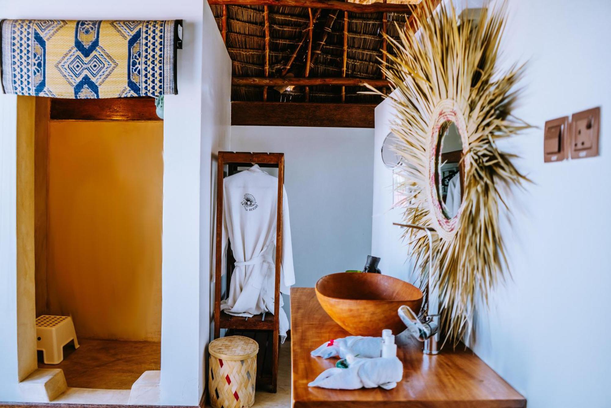 פוואני מצ'אנגני La Perla Beach Resort, Zanzibar - Your Beachfront Private Haven מראה חיצוני תמונה